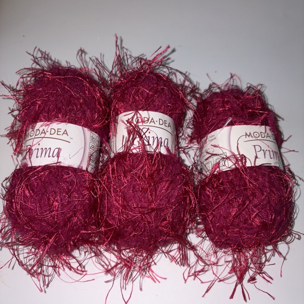 Moda Dea Prima fashion yarn, 2094 Raspberry , lot of 2.5 - Pink Heavy